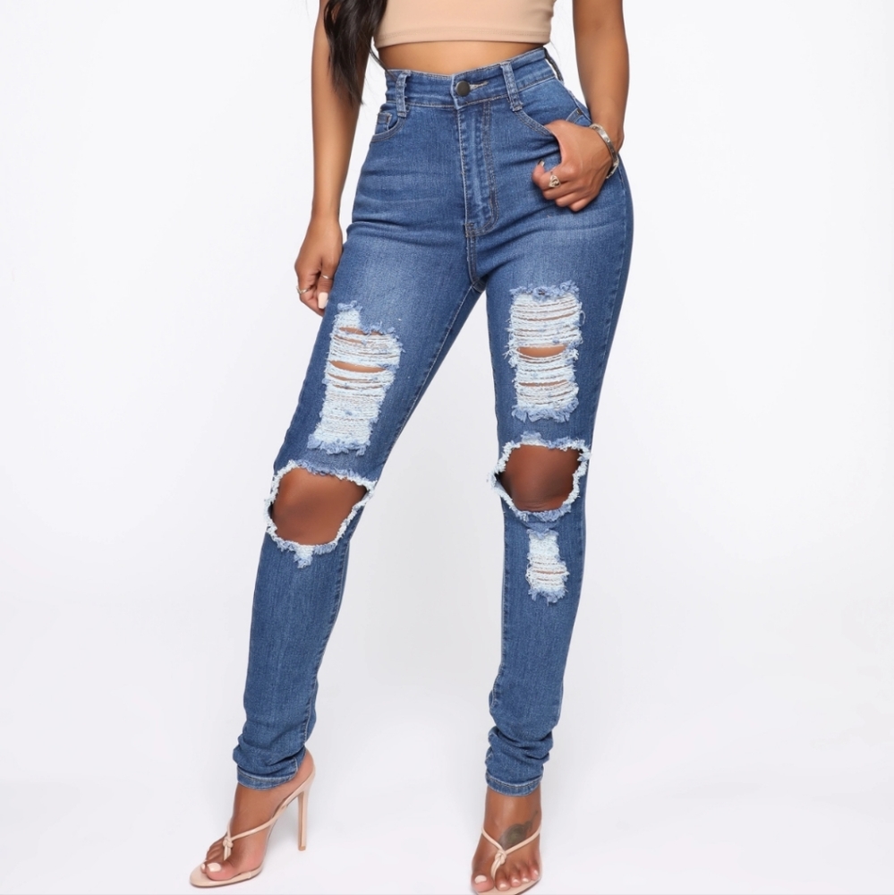 Distressed Jeans Size 3/4